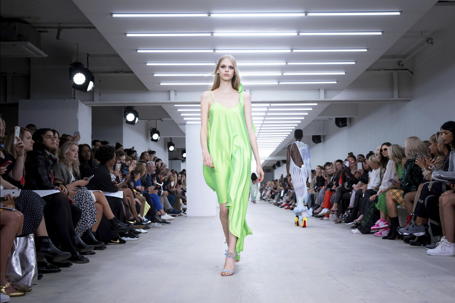 Britain London Fashion S/S 2020 Roberta Einer